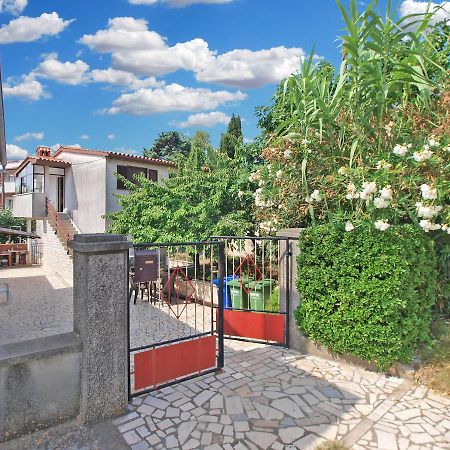Apartments Luciano 1728 เปรมันตูรา ภายนอก รูปภาพ